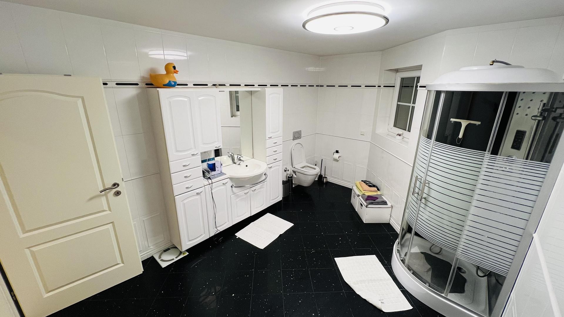 Property thumbnail 33