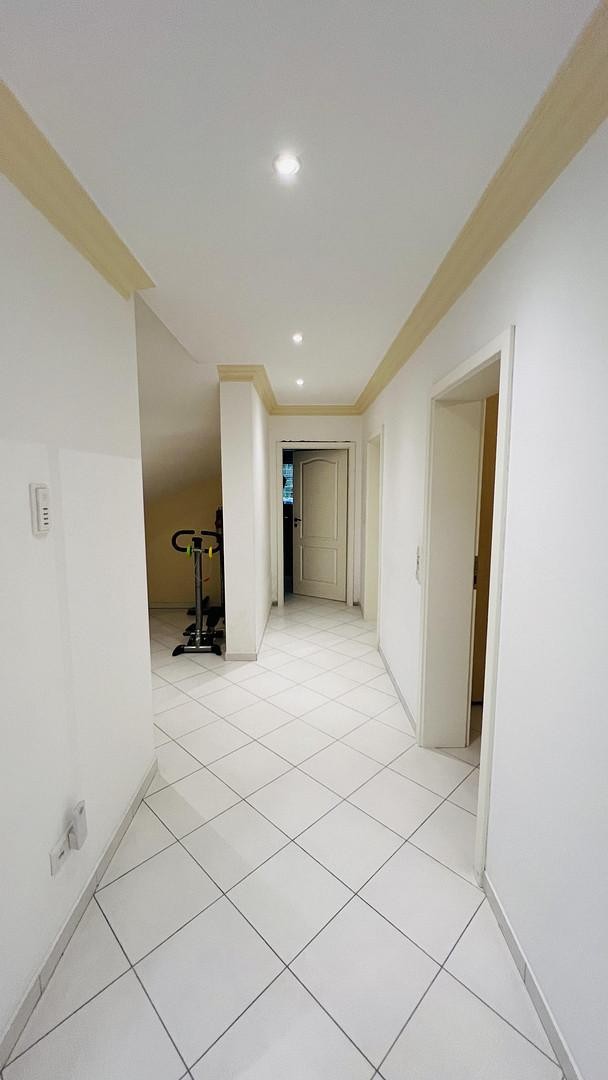 Property thumbnail 36