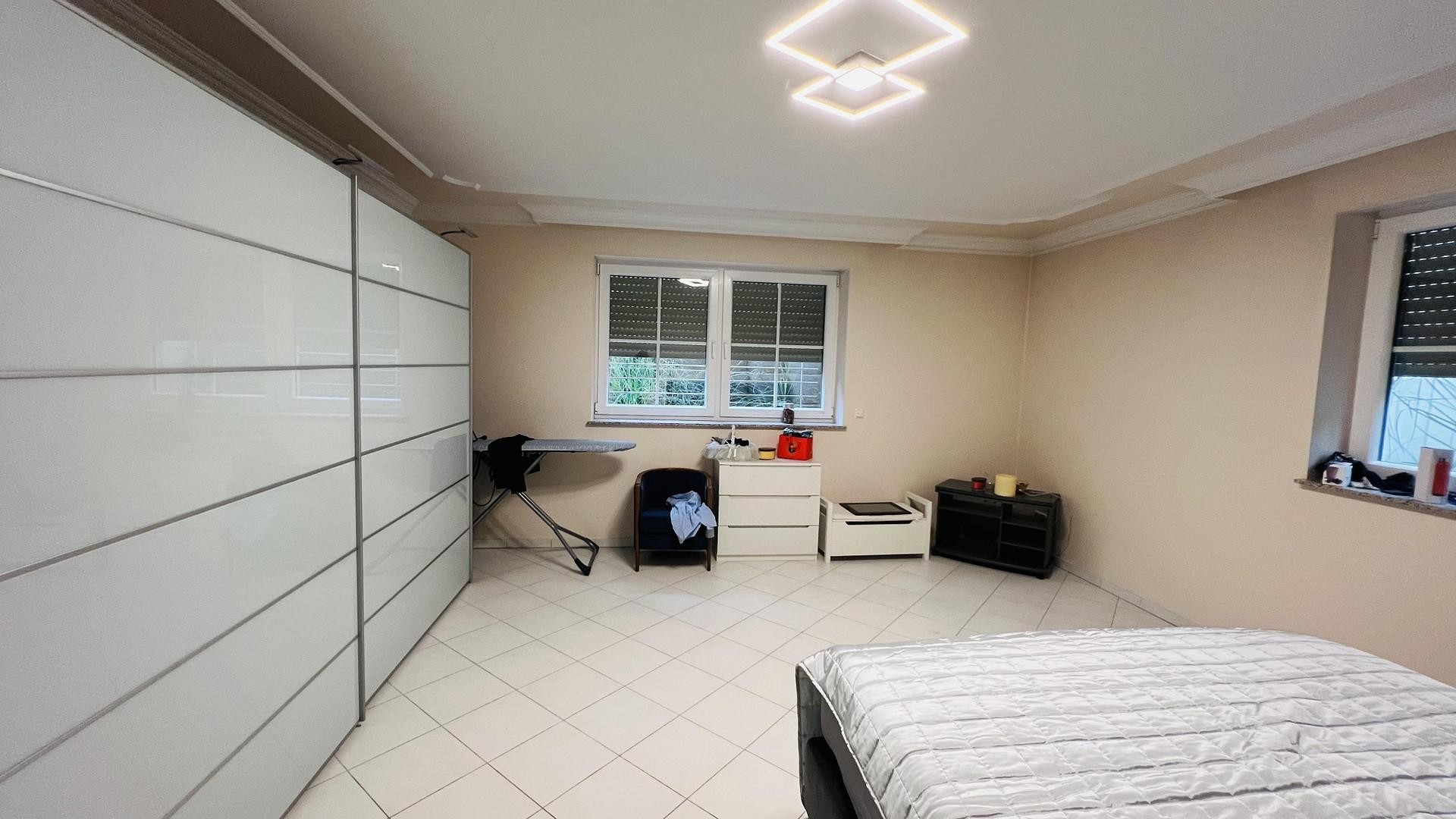 Property thumbnail 44