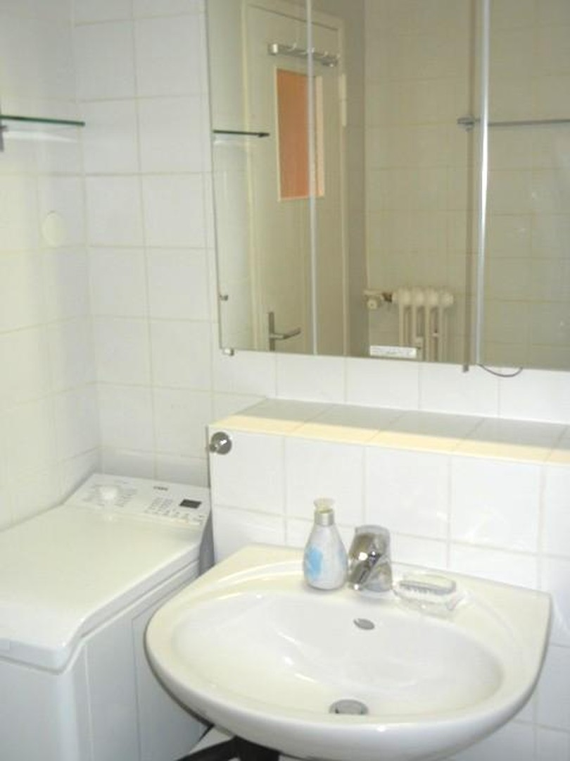 Property thumbnail 12