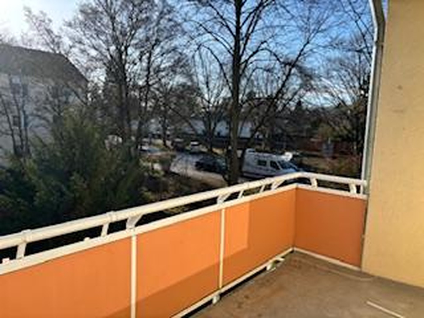 Property thumbnail 2