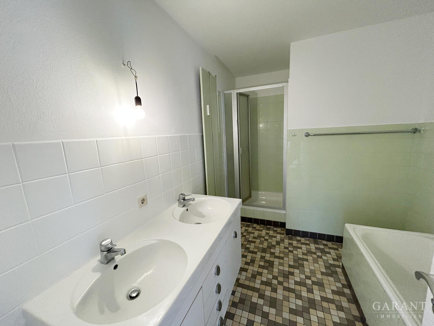 Property thumbnail 13