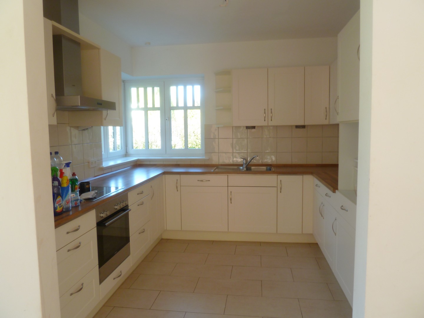 Property thumbnail 12