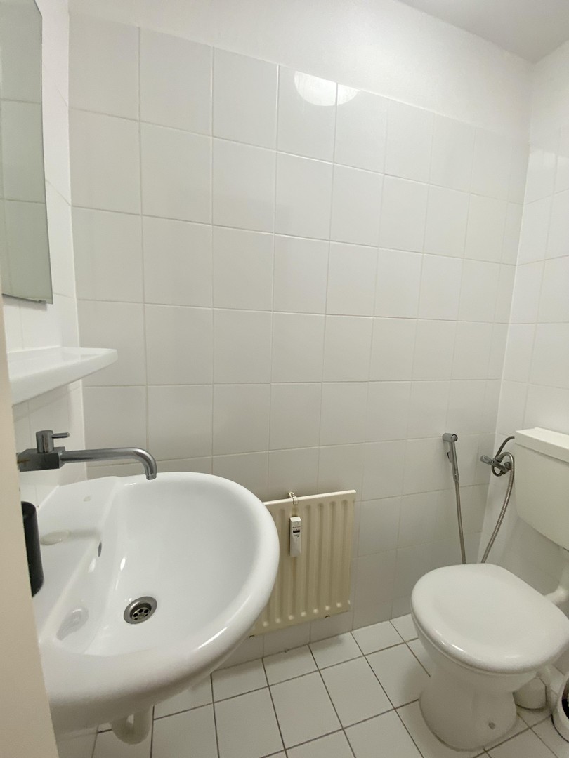 Property thumbnail 9