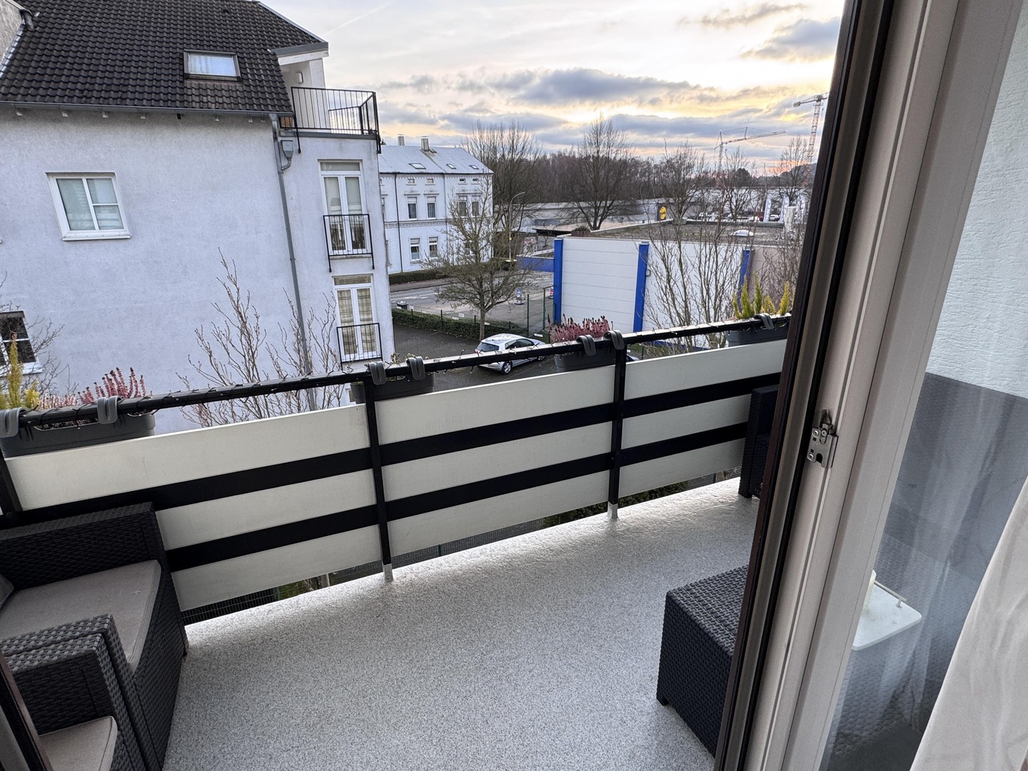 Property thumbnail 4