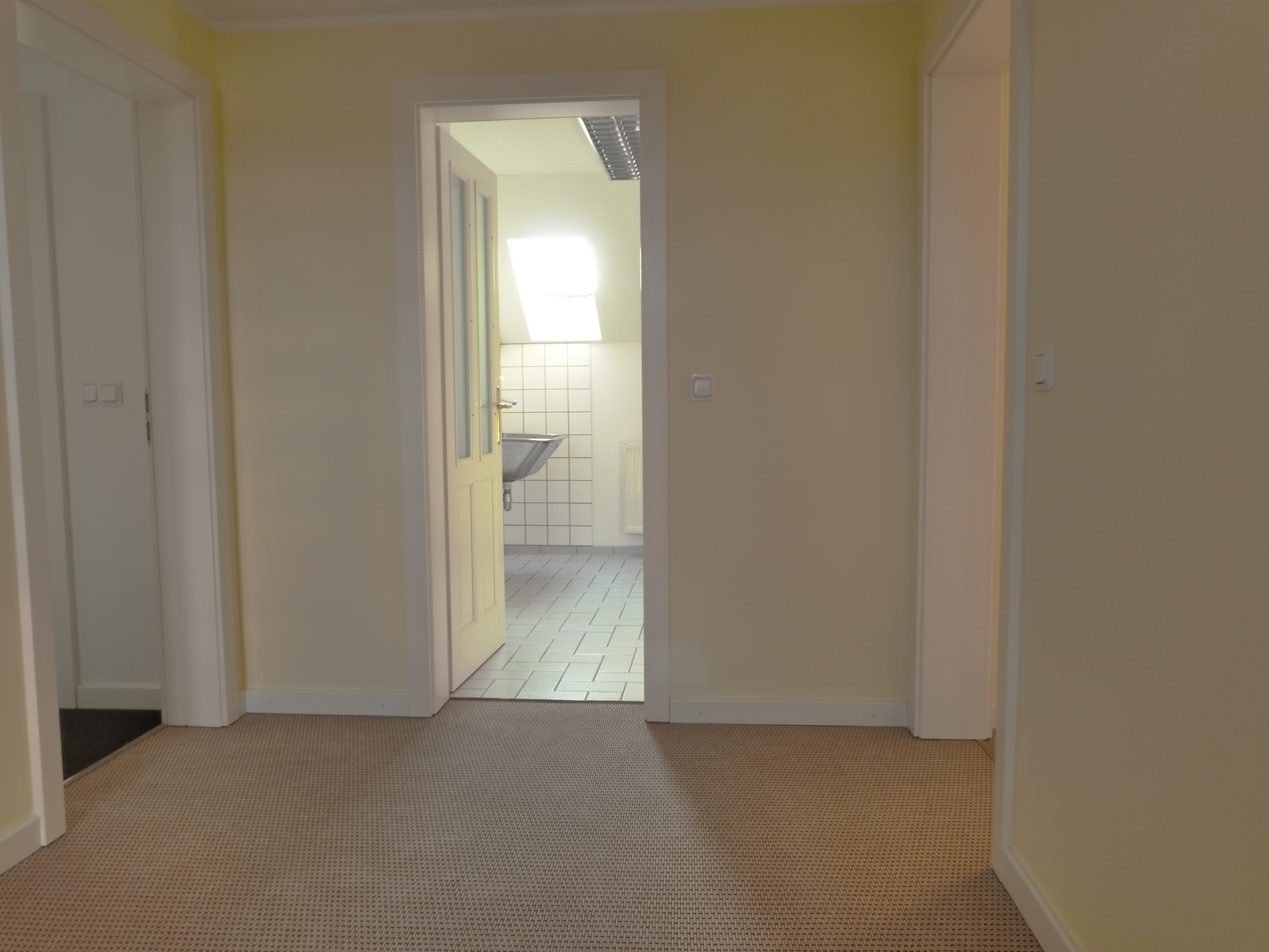 Property thumbnail 9