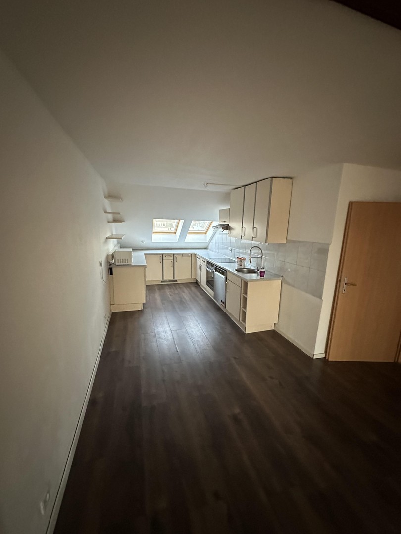 Property thumbnail 2