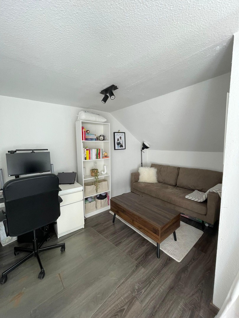 Property thumbnail 11