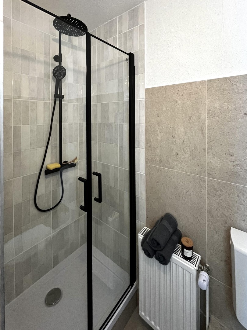 Property thumbnail 7