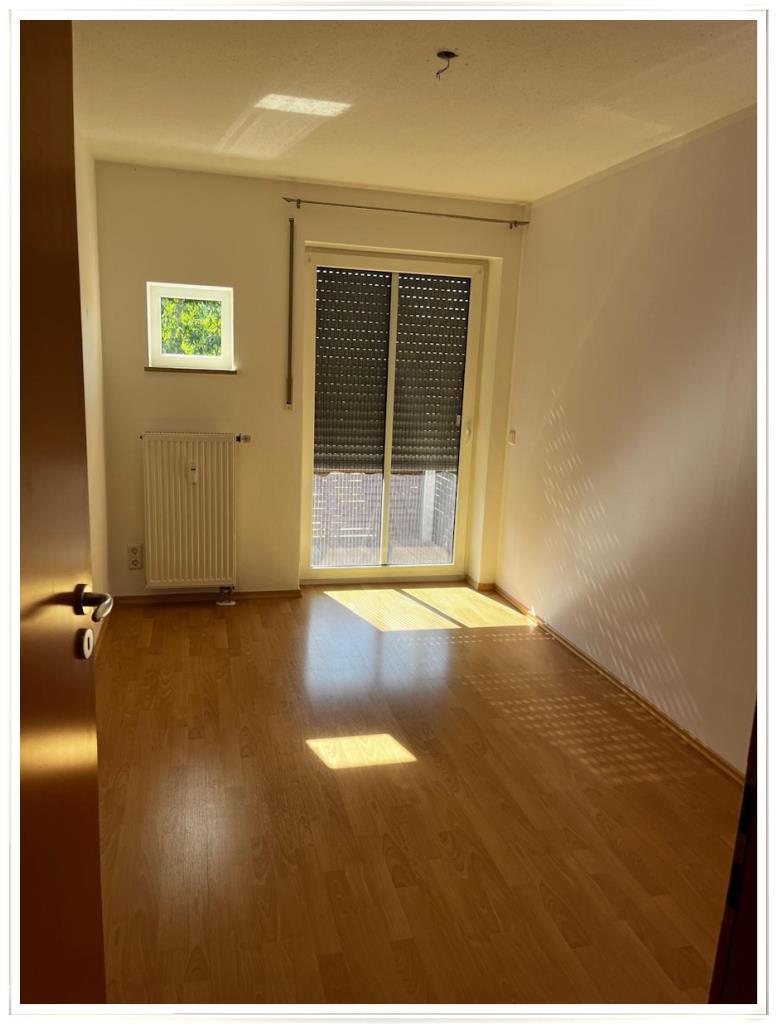 Solide vermietetes Reihenmittelhaus in zentraler Lage von 85777 Fahrenzhausen – Fahrenzhausen – Vorschaubild 8
