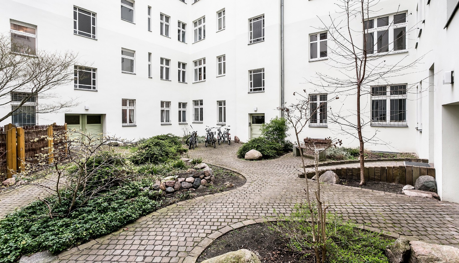 Property thumbnail 4