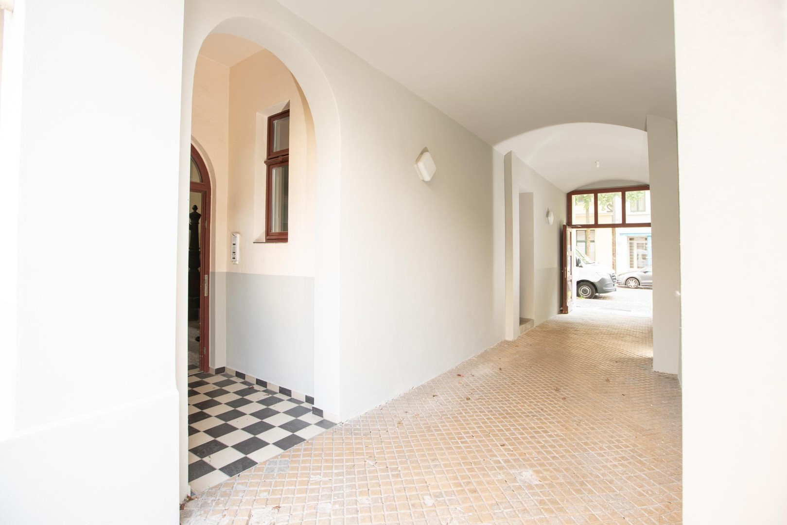 Property thumbnail 8