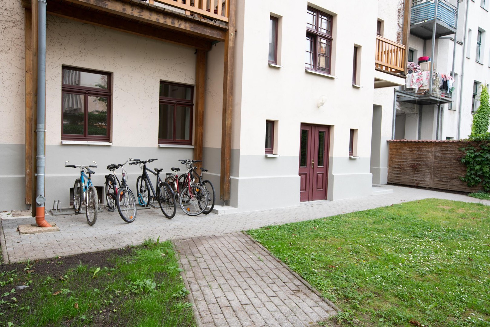 Property thumbnail 3