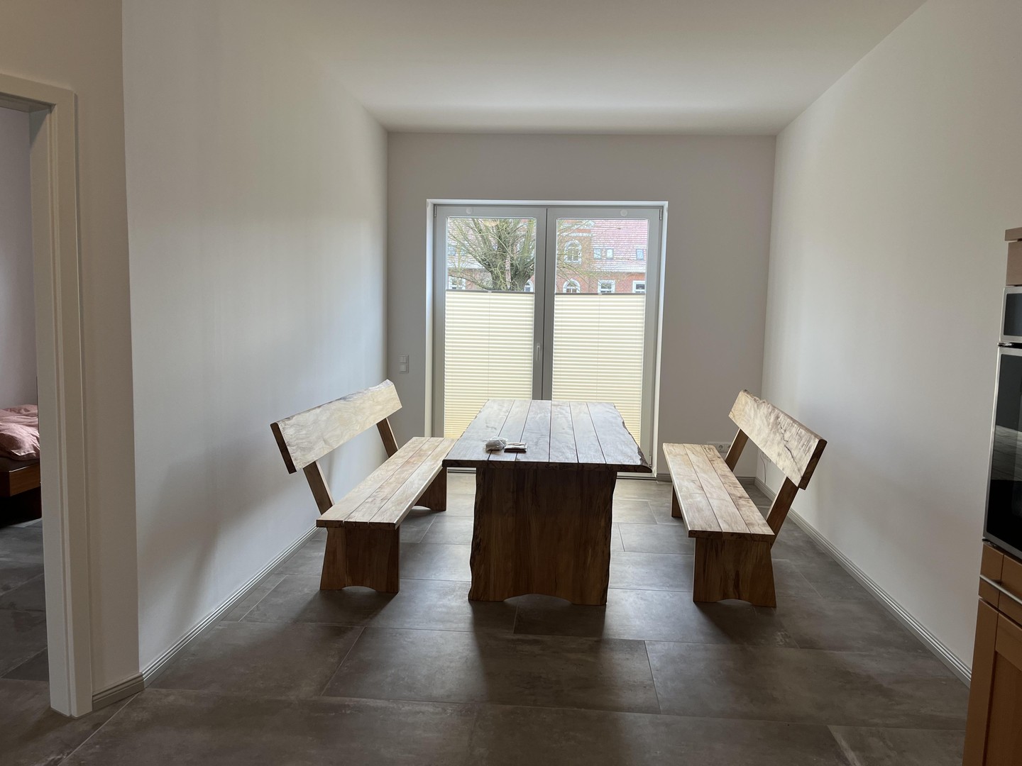 Property thumbnail 11