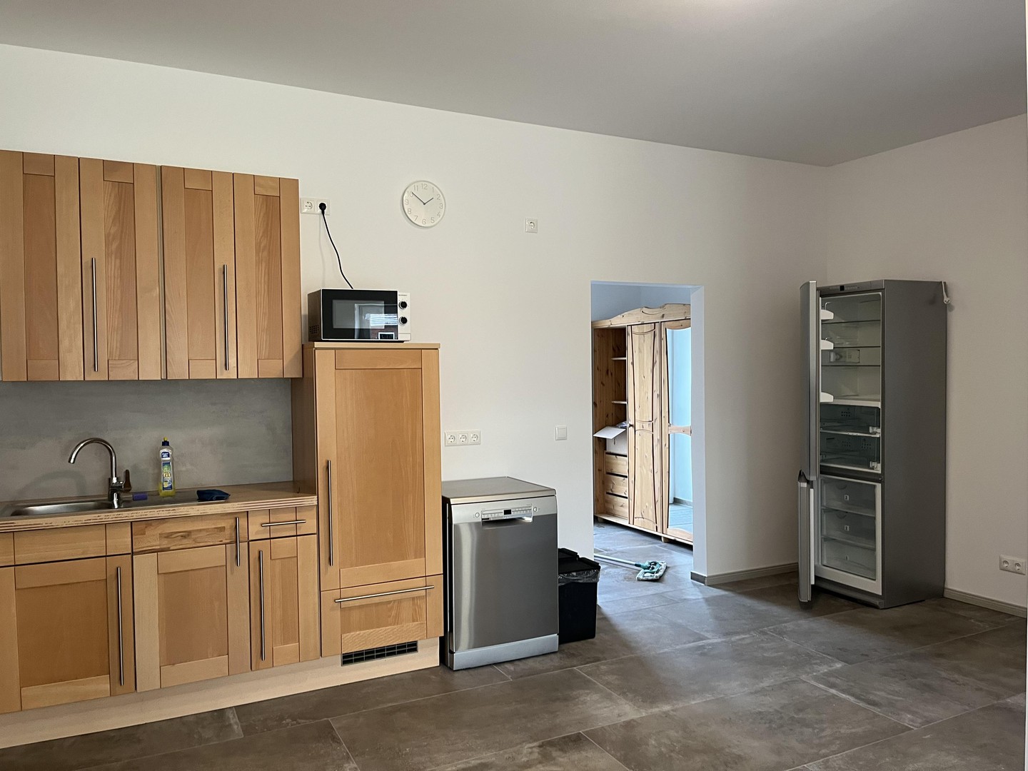 Property thumbnail 13