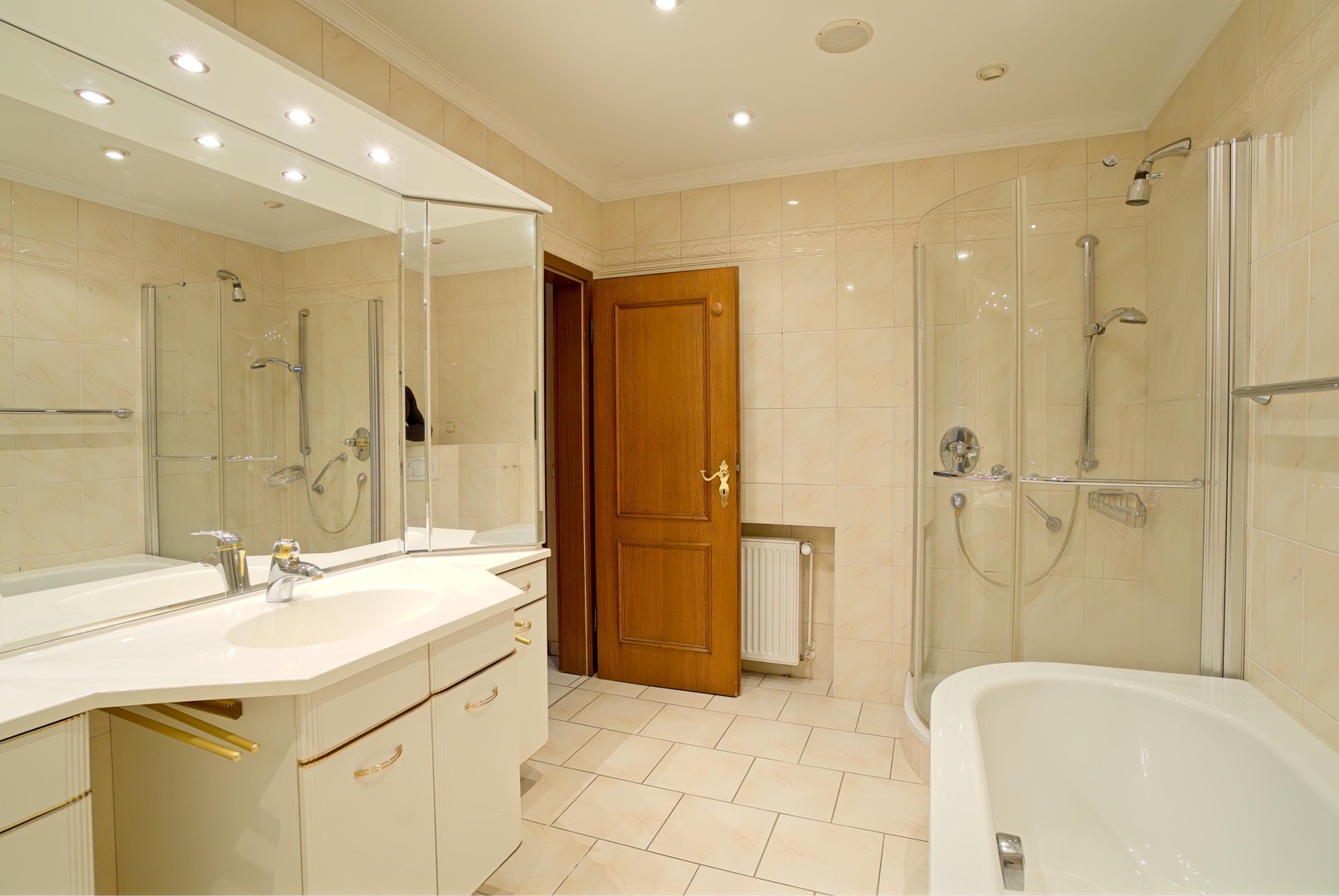 Property thumbnail 8