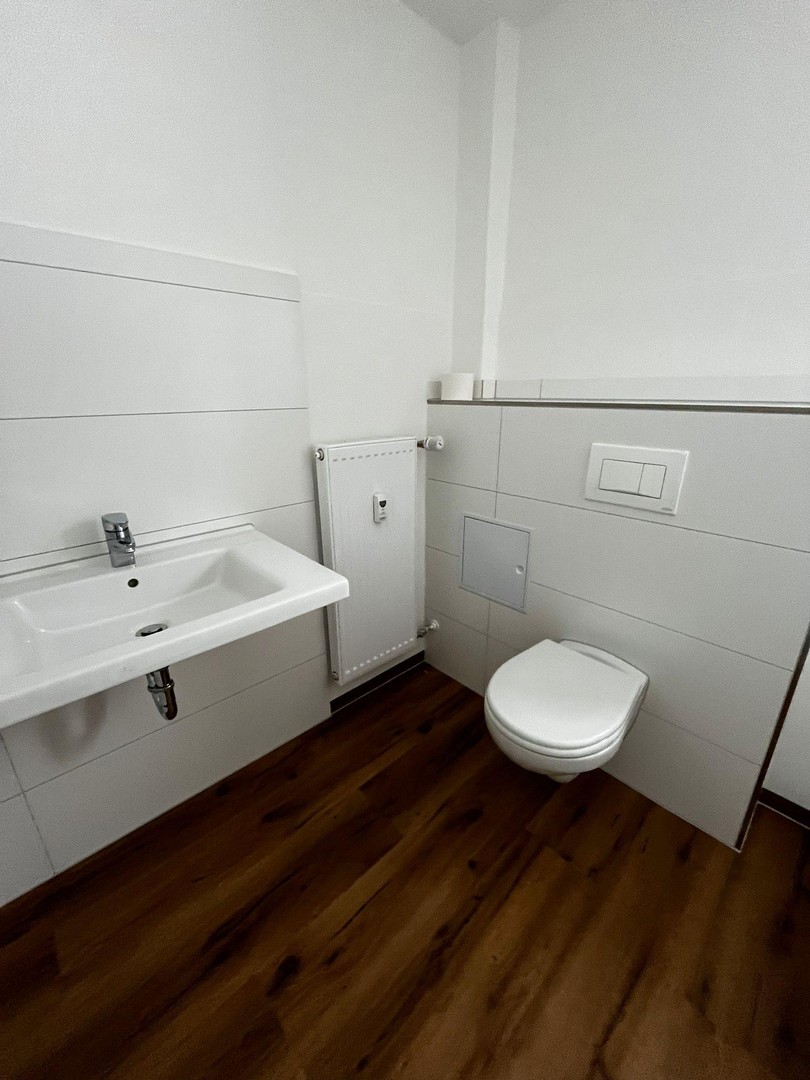 Property thumbnail 6