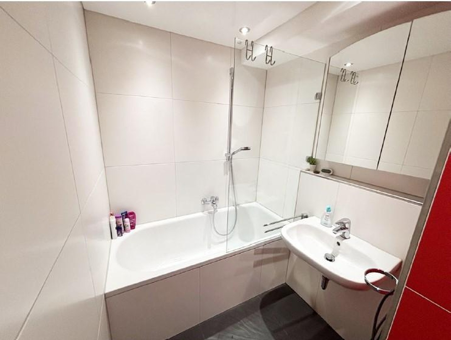 Property thumbnail 9