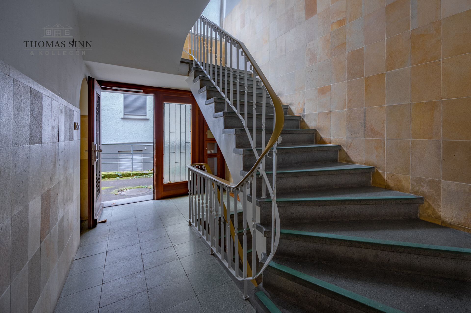 Property thumbnail 6