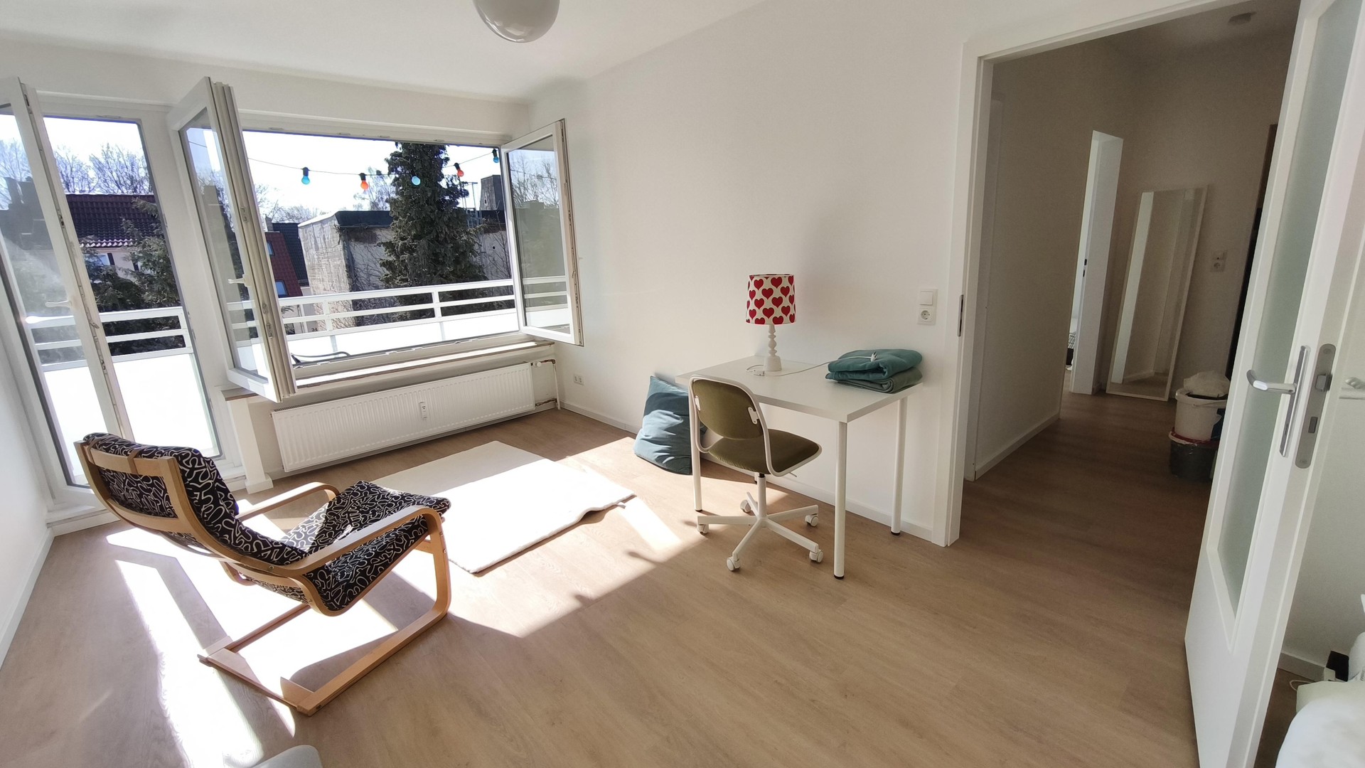 Sonnige 2-Zi.-Wohnung mit XXL-Balkon, top saniert – ideal für Eigennutzer & Kapitalanleger