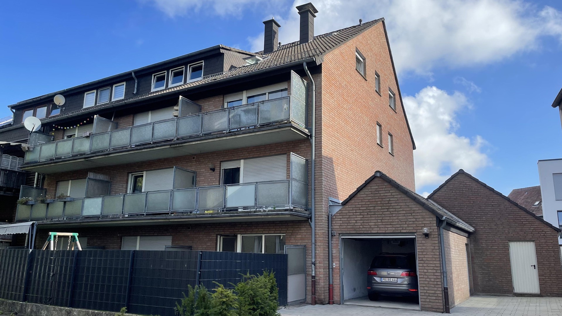 Property thumbnail 12