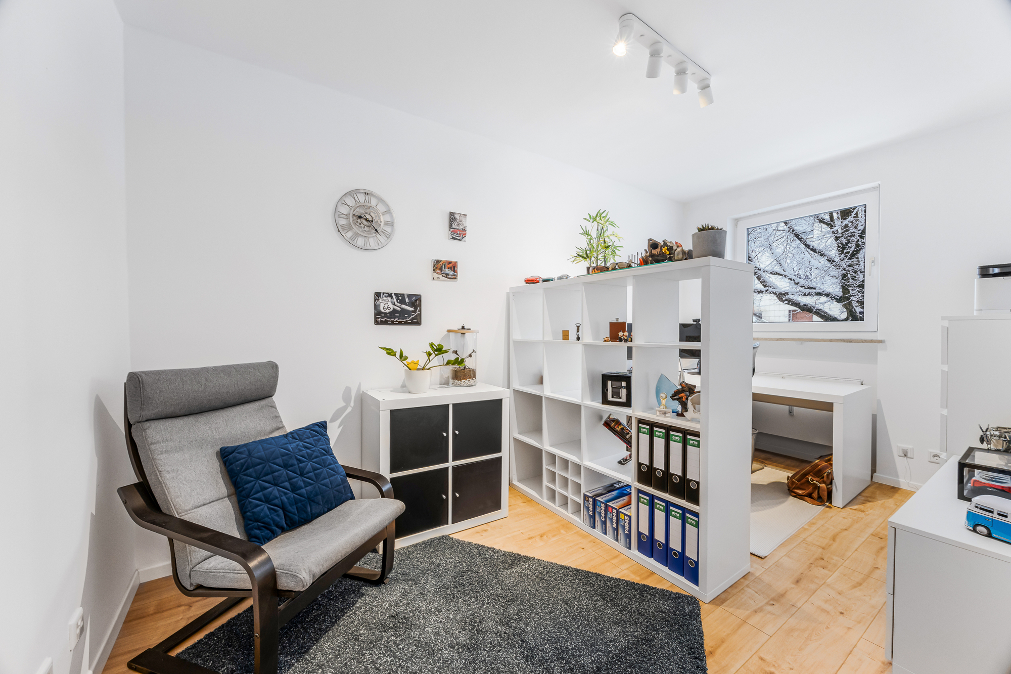 Wohnen auf zwei Ebenen - Moderne Wohnung mit West-Loggia – München – Vorschaubild 7