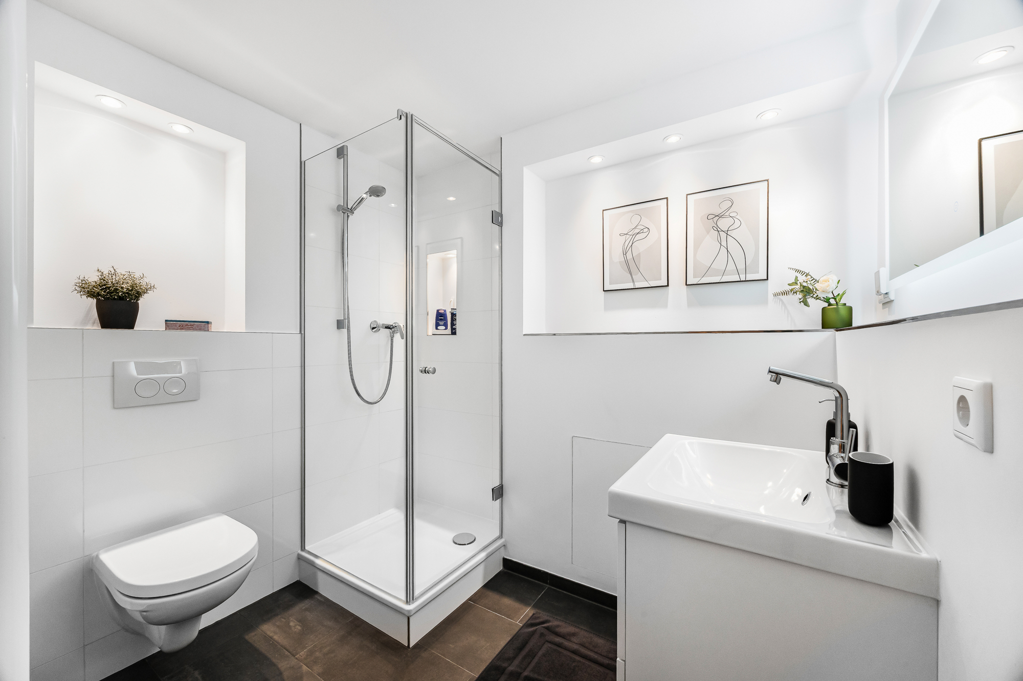 Wohnen auf zwei Ebenen - Moderne Wohnung mit West-Loggia – München – Vorschaubild 9