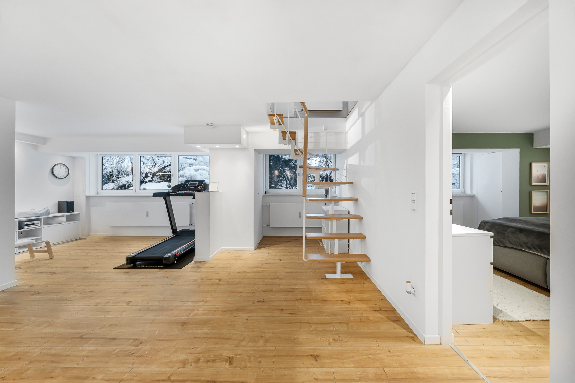 Wohnen auf zwei Ebenen - Moderne Wohnung mit West-Loggia – München – Vorschaubild 14