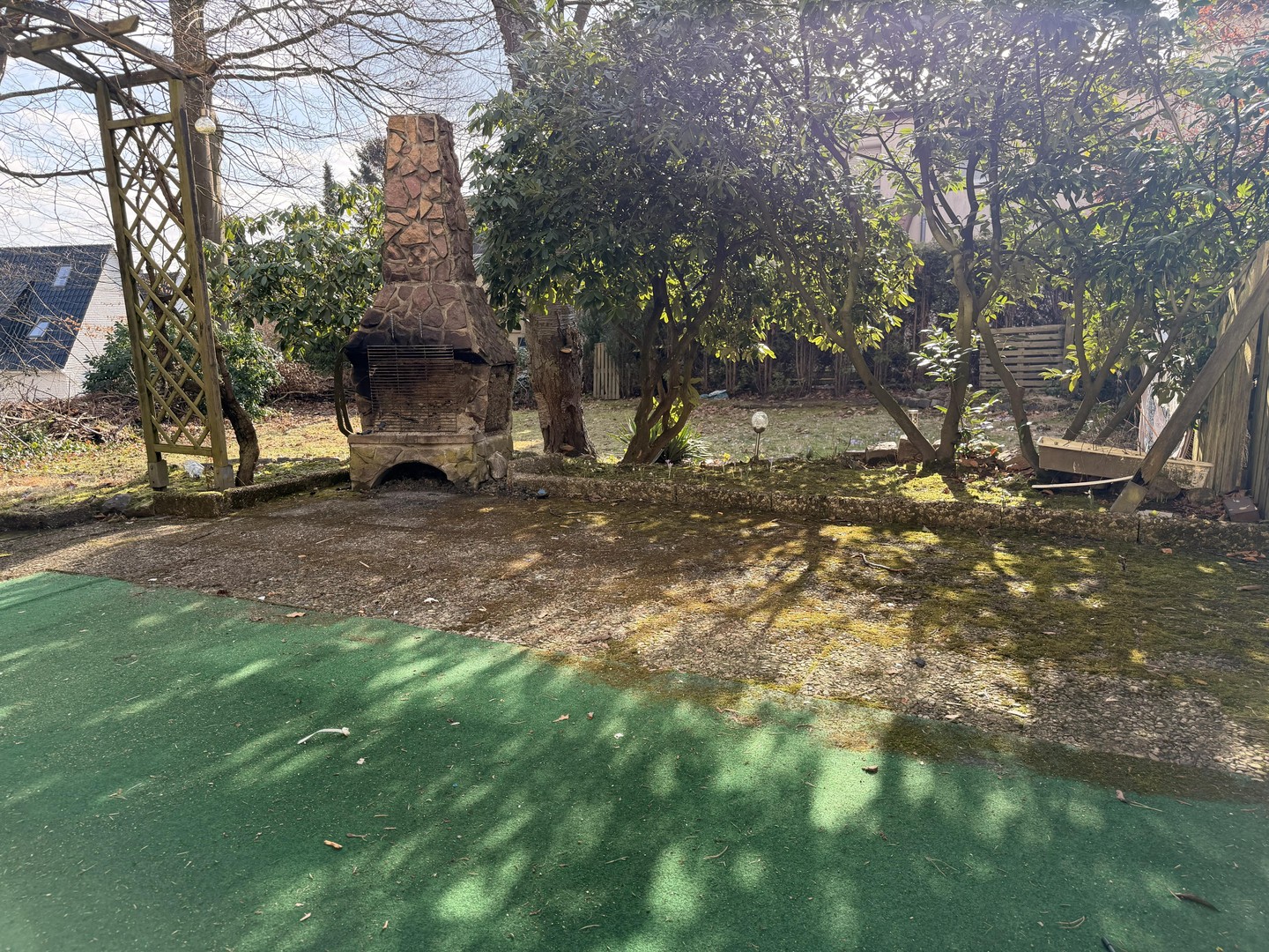 Property thumbnail 3