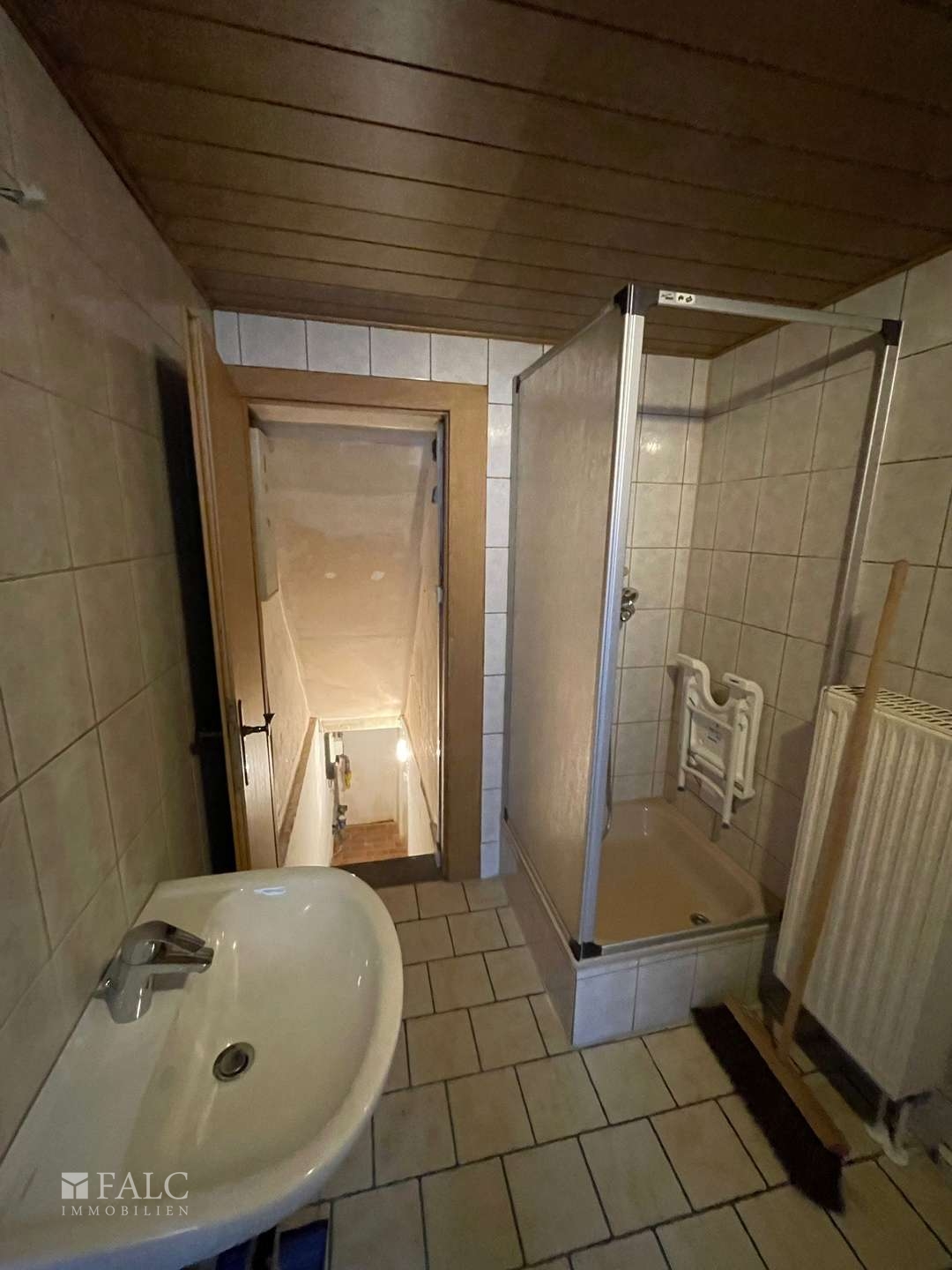 Property thumbnail 7