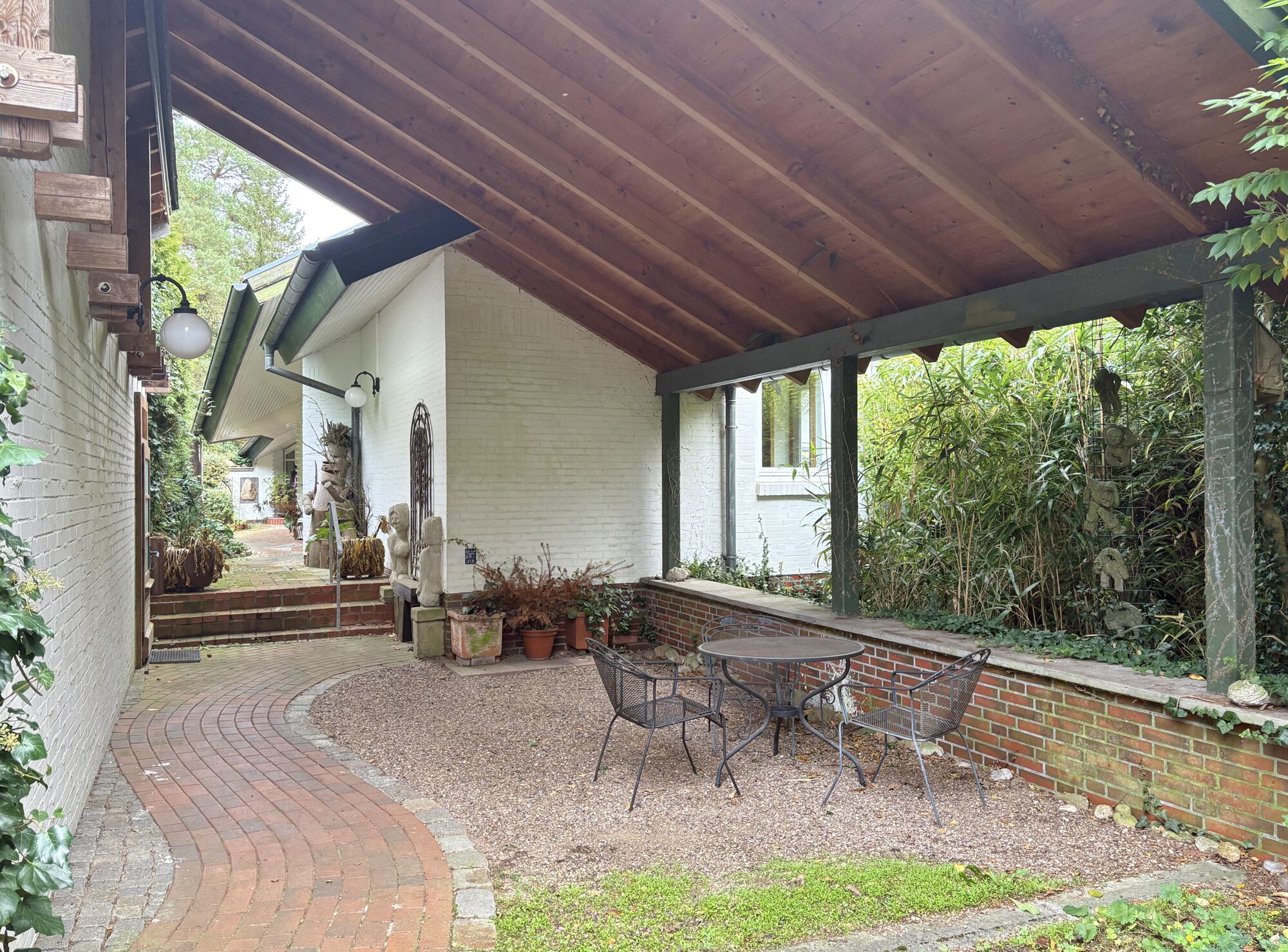 Immobilie in Stuhr - Dornröschen erwache-Architektenhaus für Individualisten - Bild 3