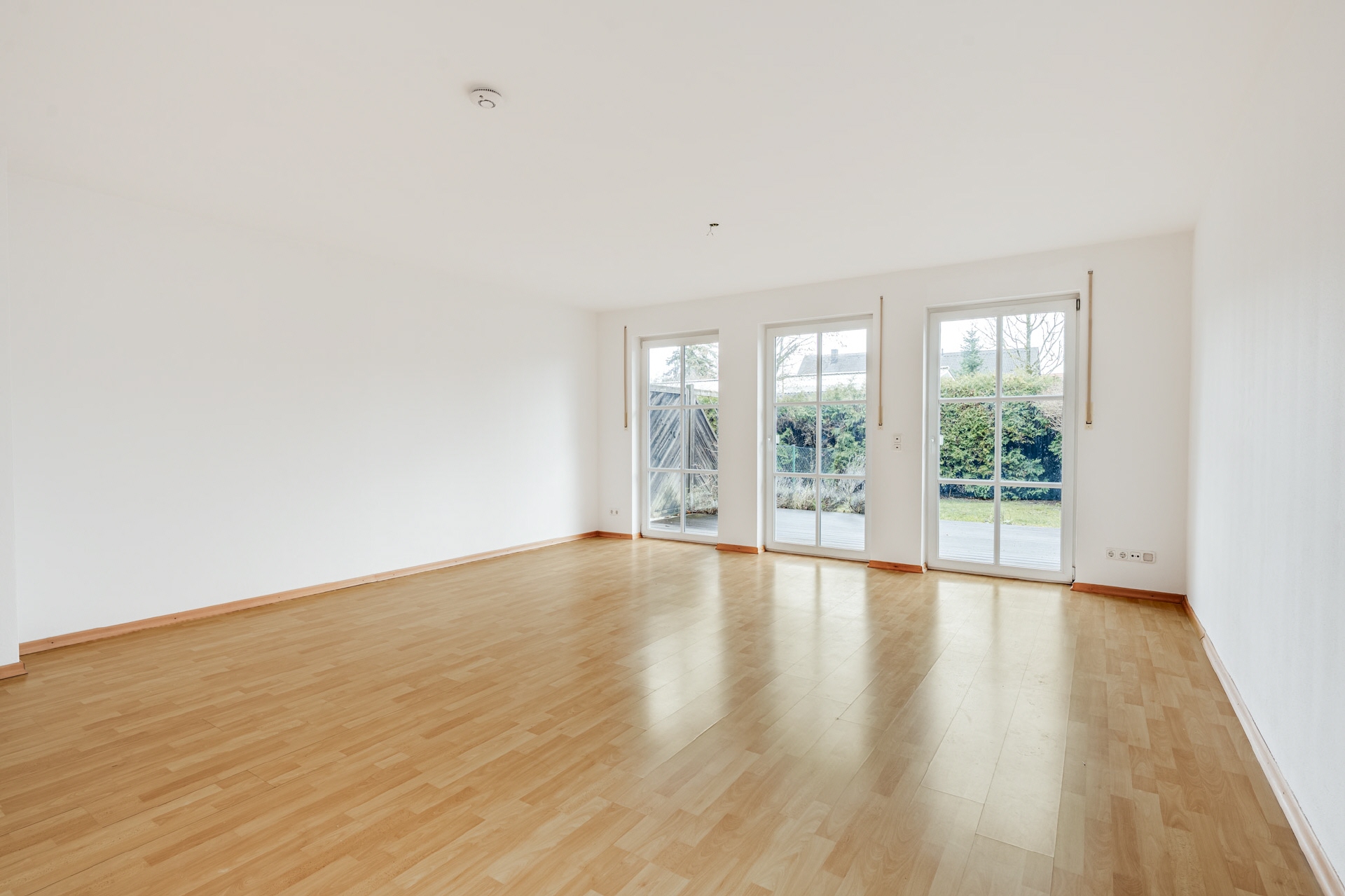 Property thumbnail 11