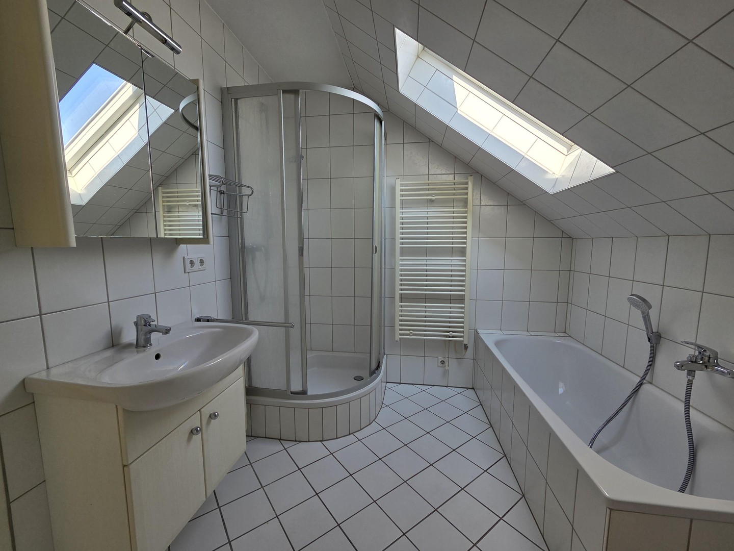 Property thumbnail 6