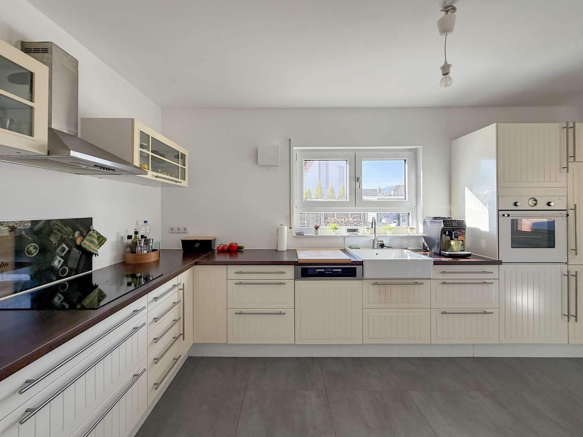 2018 gebaut | Massivhaus | ca. 1000 m² Grundstück | Kamin | Fußbodenheizung | u.v.m. – Schönwölkau – Vorschaubild 7