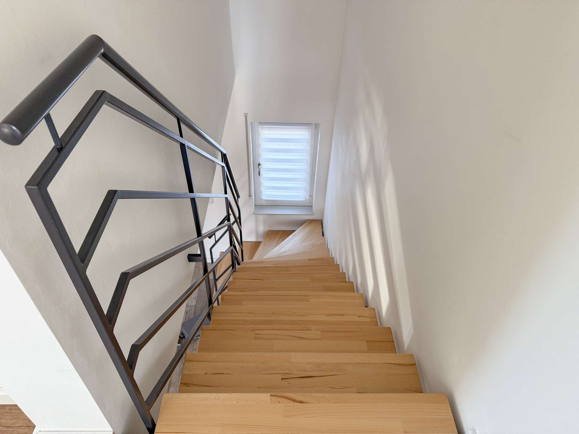 2018 gebaut | Massivhaus | ca. 1000 m² Grundstück | Kamin | Fußbodenheizung | u.v.m. – Schönwölkau – Vorschaubild 10