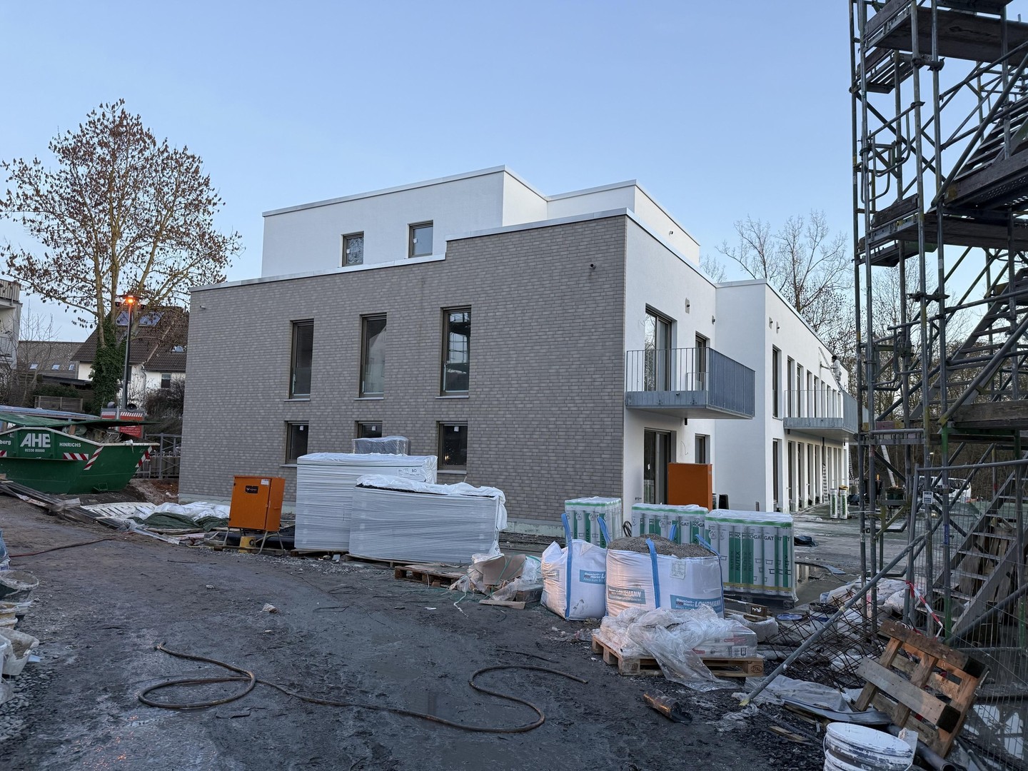 Property thumbnail 7