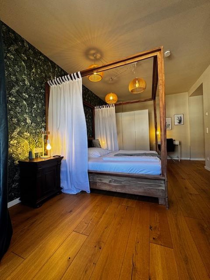 Property thumbnail 9