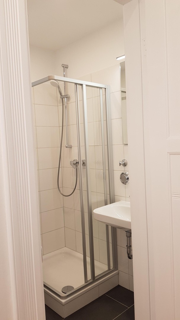 Property thumbnail 9