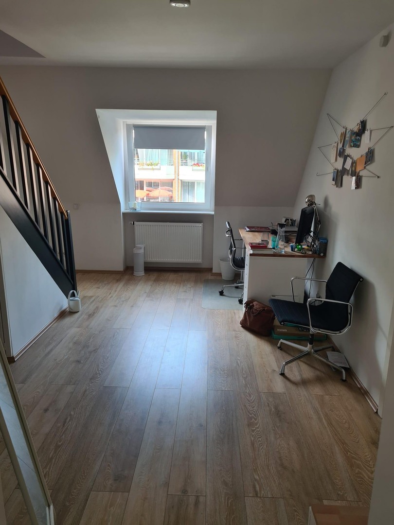 Property thumbnail 9