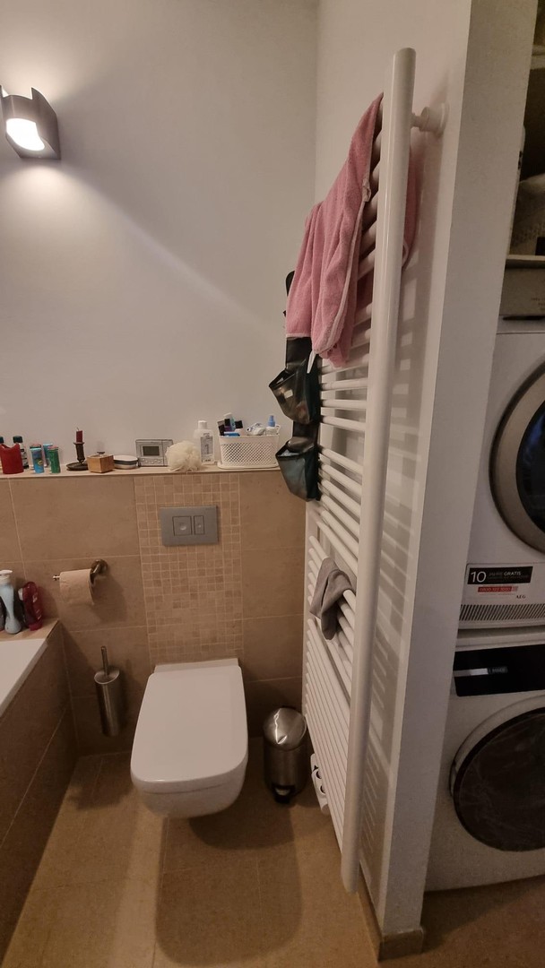 Property thumbnail 7