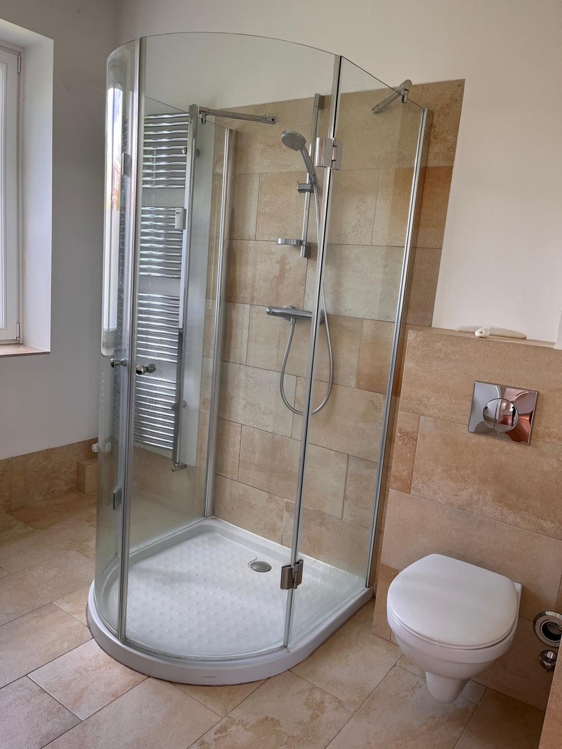 Property thumbnail 11