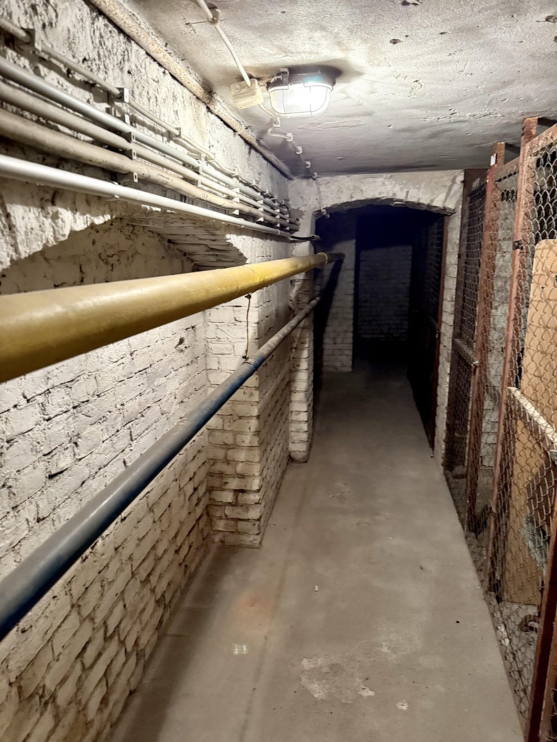 Property thumbnail 12