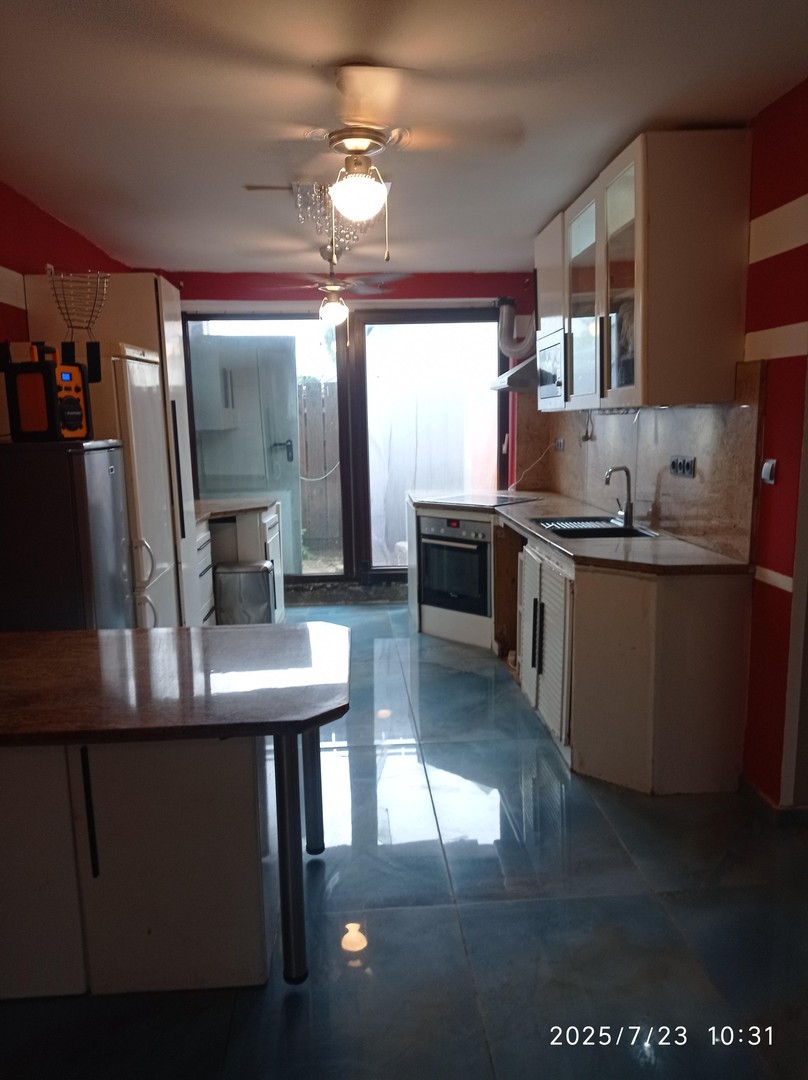 Property thumbnail 9