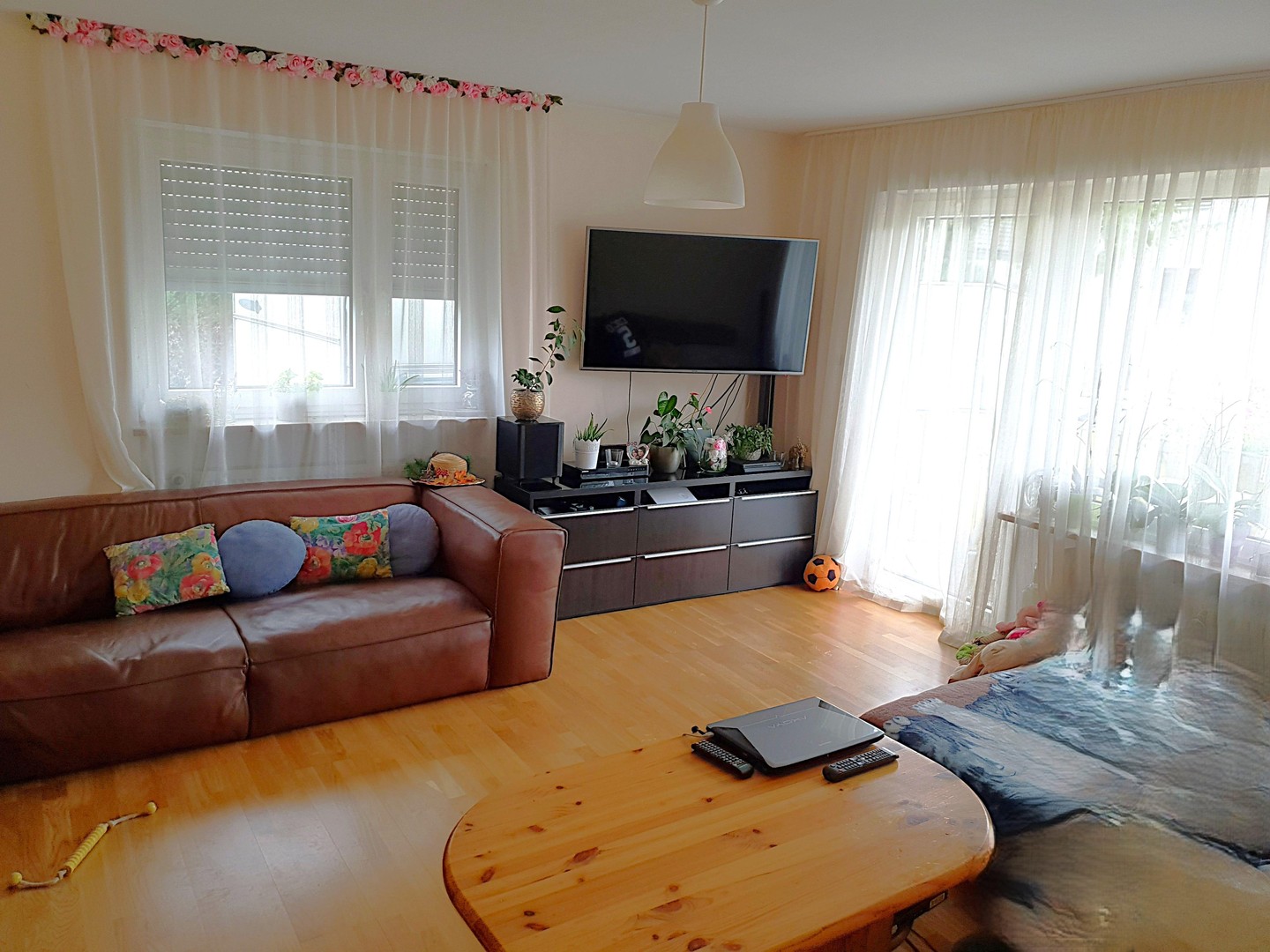 Property thumbnail 2