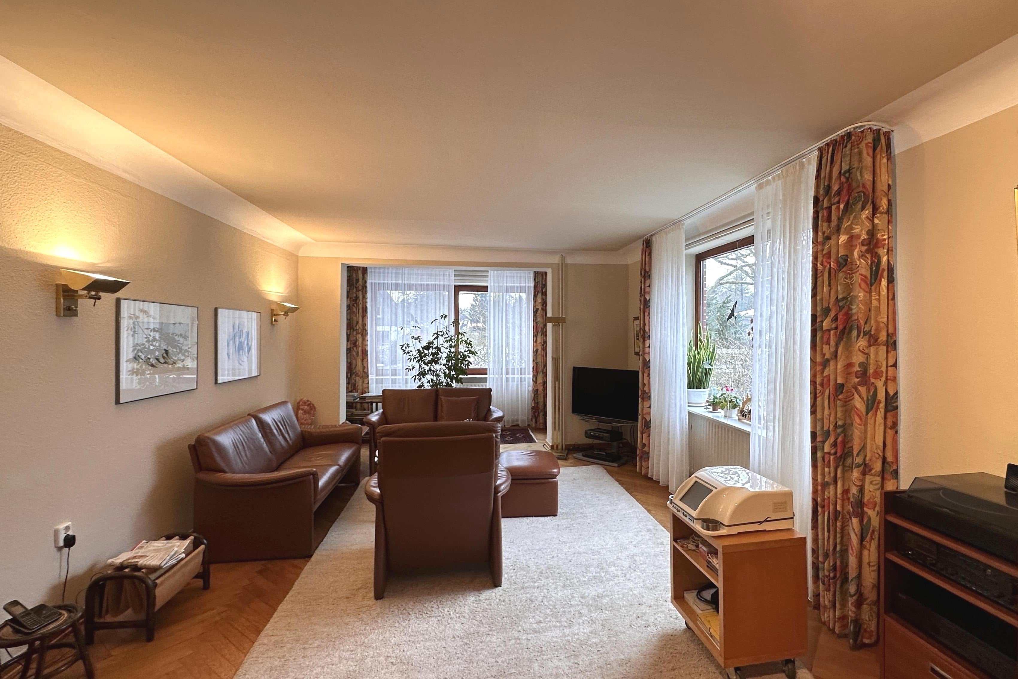 Property thumbnail 2