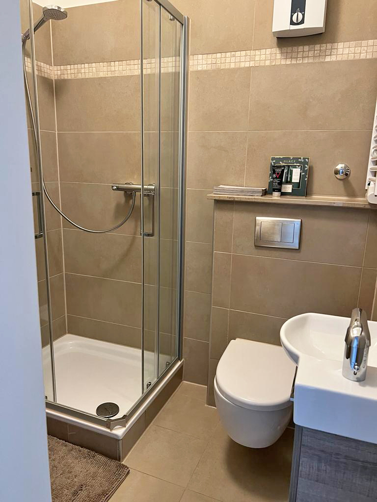 Property thumbnail 15