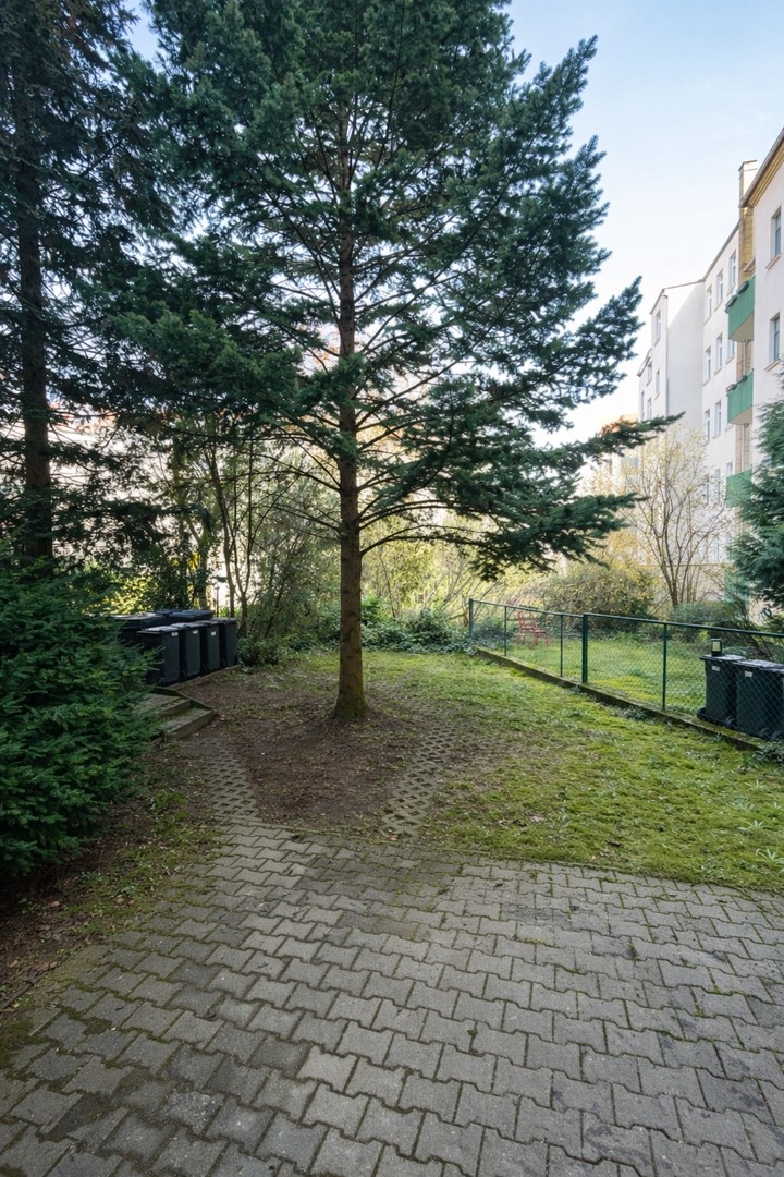 Property thumbnail 6