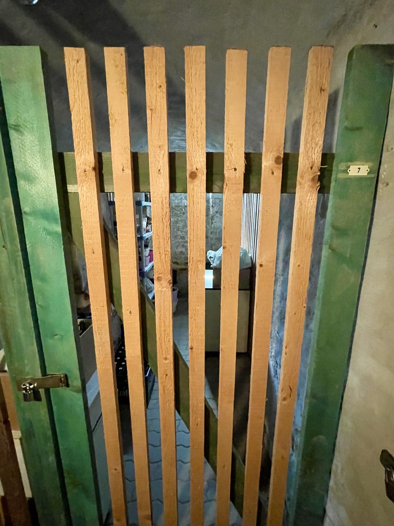 Property thumbnail 8