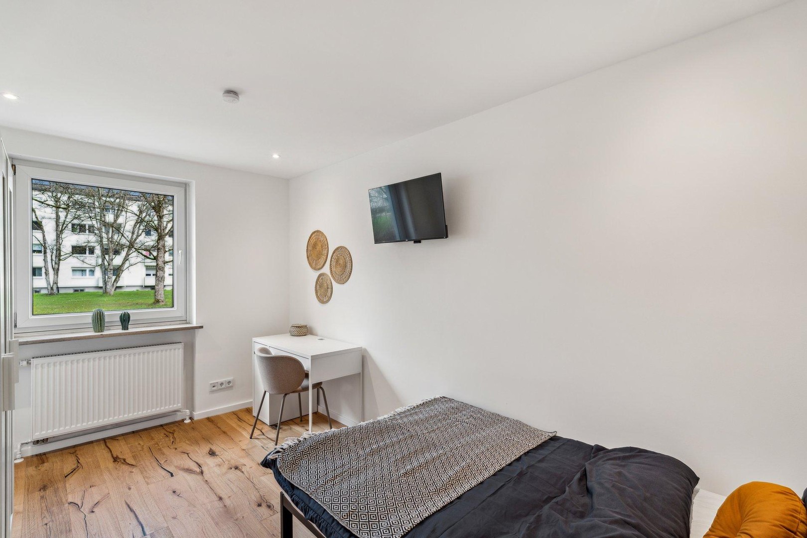 Property thumbnail 10