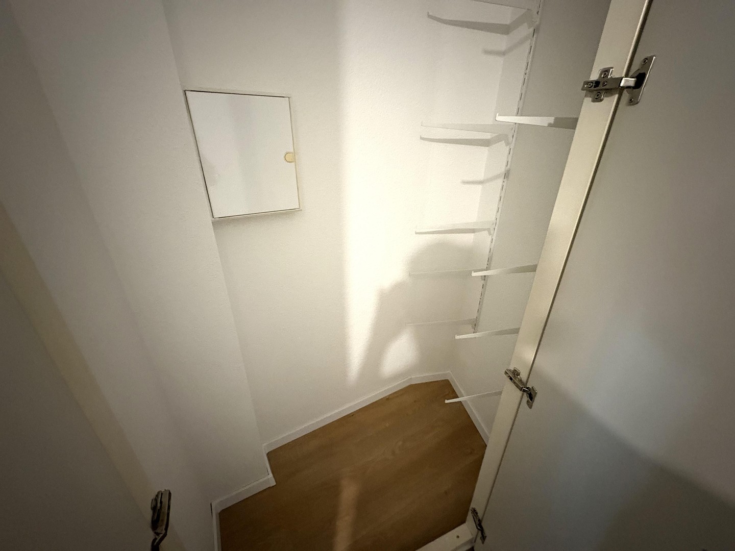 Property thumbnail 8